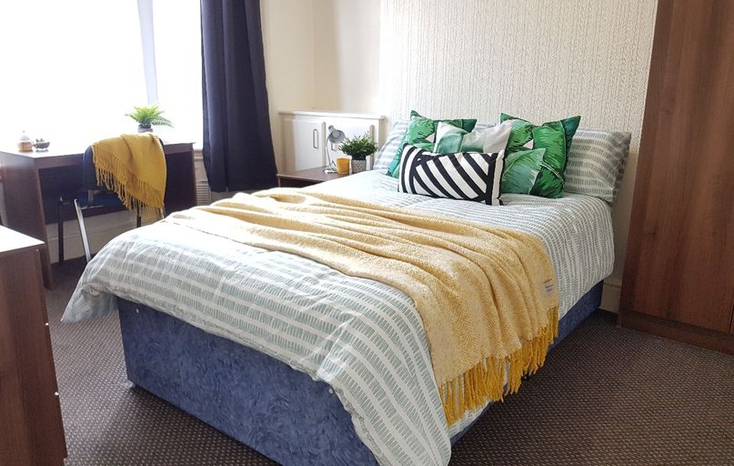 Saxony Road, Low Hill, Liverpool - Image 1