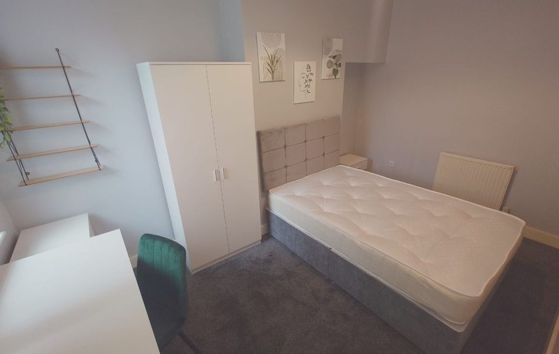 Brae St, Kensington, Liverpool - Image 1