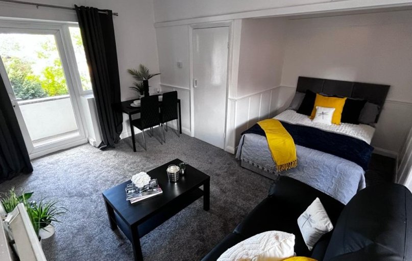 Cumberland Court, Burley, Leeds - Image 1