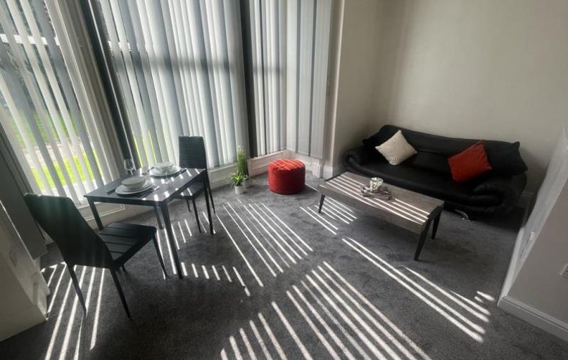 Ridgeway House, Rampart Road, Leeds - Image 1