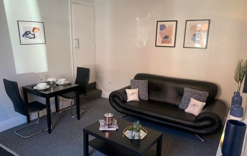 Edinburgh Terrace, Armley, Leeds - Image 1