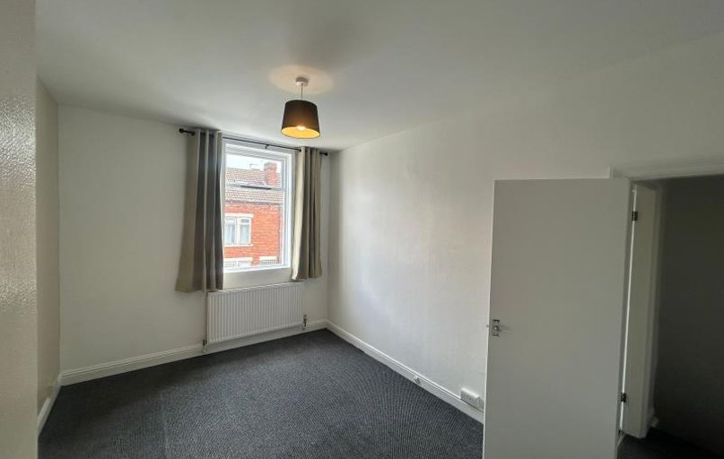 Longroyd Grove, Clarence Dock, Leeds - Image 1