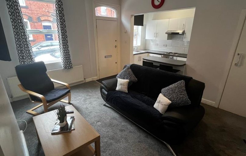 Granby Place, Headingley, Leeds - Image 1