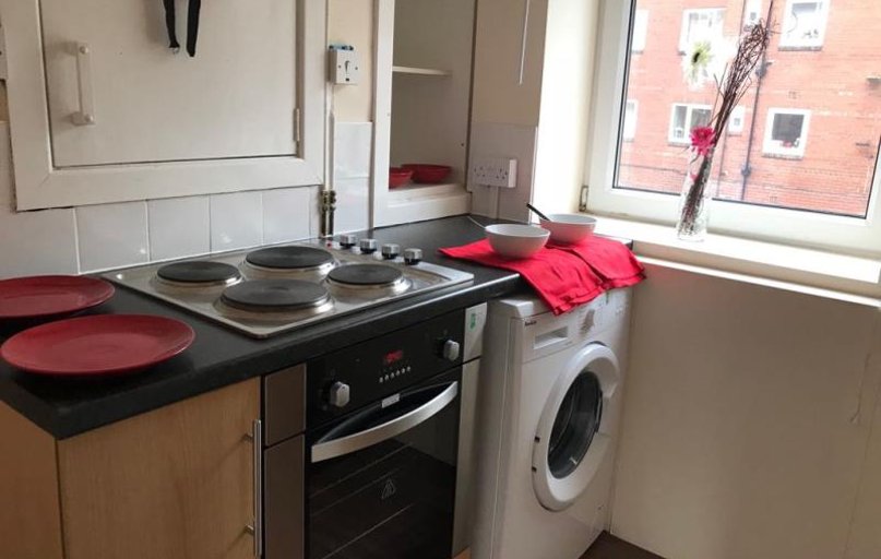 Cumberland Court, Burley, Leeds - Image 1