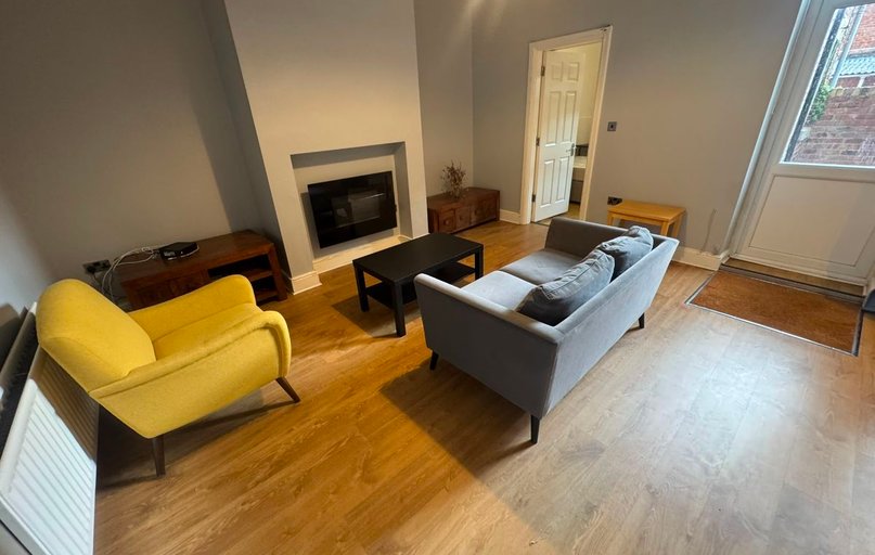 Bayswater Road, Jesmond, Newcastle - Image 1