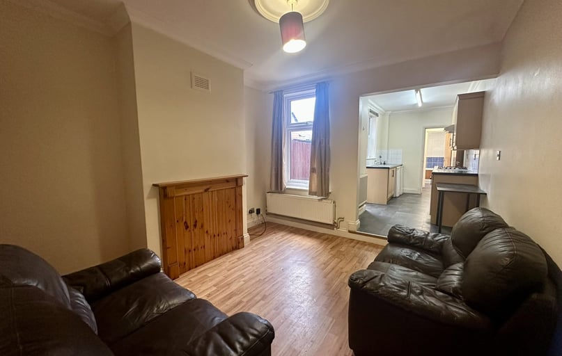 Knighton Fields Road East, Knighton, Leicester - Image 1