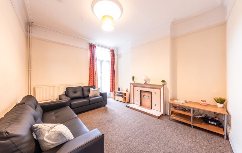 Upperton Road, City Centre, Leicester - Image 1