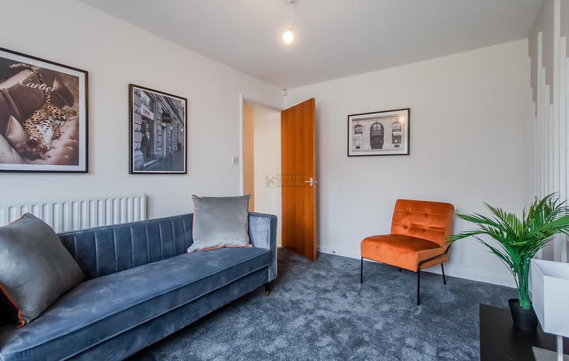 Newhaven Close, Birmingham - Image 1