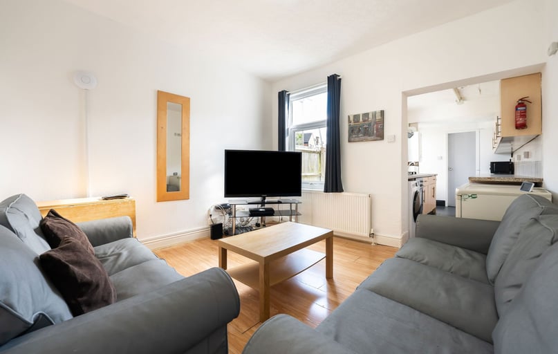 Harrow Road, Selly Oak, Birmingham - Image 1