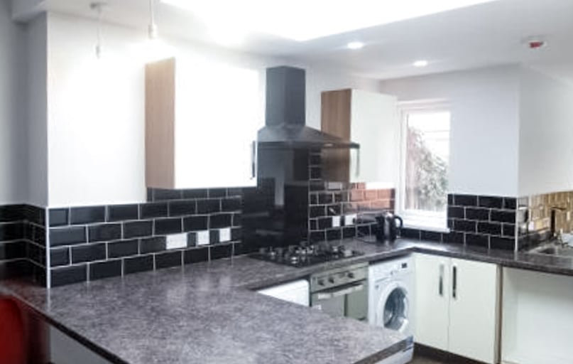 Hubert Road, Selly Oak, Birmingham - Image 1