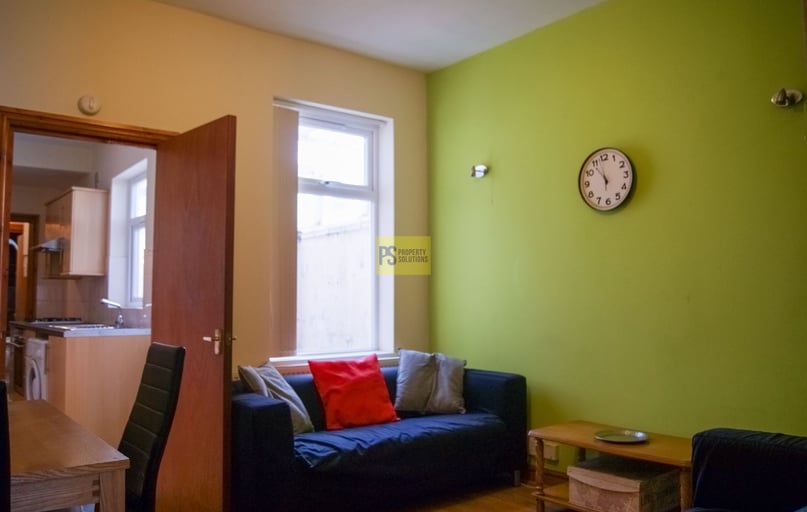 Milner Road, Selly Oak, Birmingham - Image 1