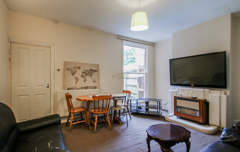 Bournbrook Road, Selly Oak, Birmingham - Image 1