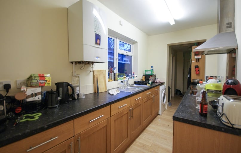 Dawlish Road, Selly Oak, Birmingham - Image 1