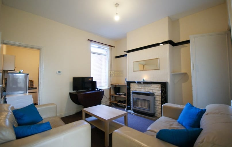 Alton Road, Selly Oak, Birmingham - Image 1