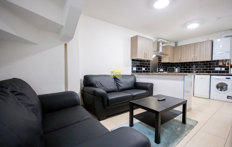 Dawlish Road, Selly Oak, Birmingham - Image 1