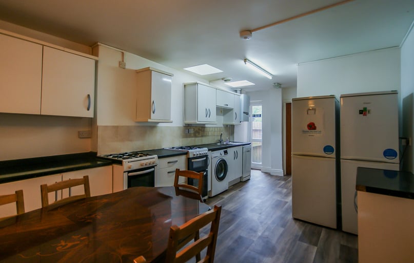 Hubert Road, Selly Oak, Birmingham - Image 1