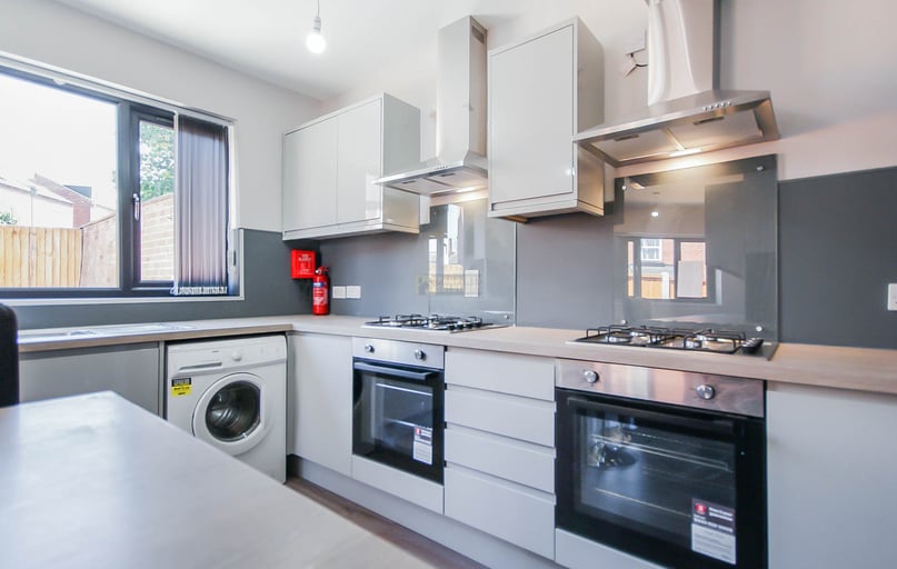 Dawlish Road, Selly Oak, Birmingham - Image 1