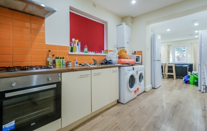 Alton Road, Selly Oak, Birmingham - Image 1