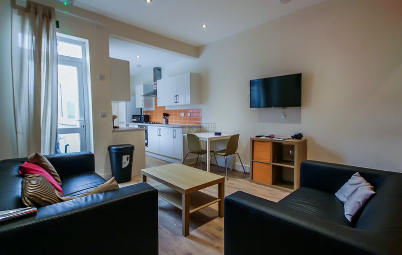 Alton Road, Selly Oak, Birmingham - Image 1