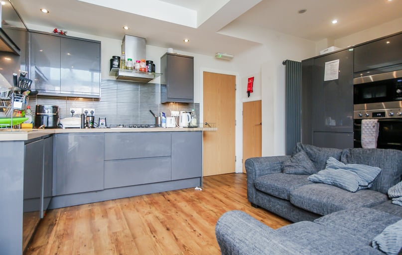 Pershore Road, Selly Oak, Birmingham - Image 1