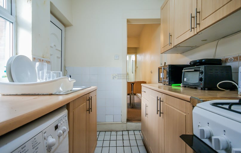 Gleave Road, Selly Oak, Birmingham - Image 1