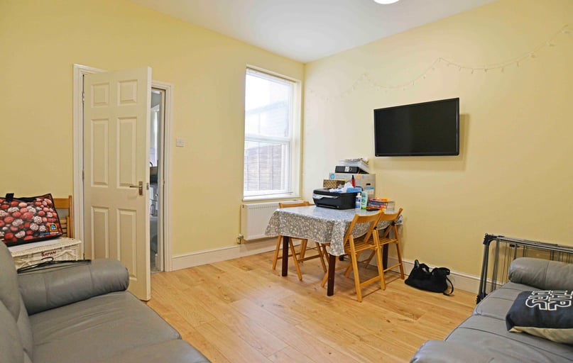 Hubert Road, Selly Oak, Birmingham - Image 1