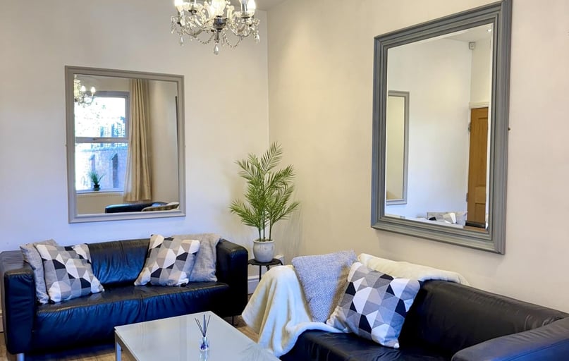 Lorne Road, Clarendon Park, Leicester - Image 1