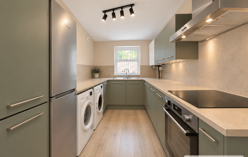Midland Avenue, Lenton, Nottingham - Image 1