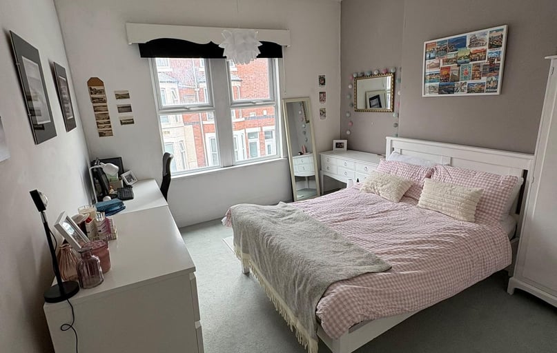 Grove Road, Lenton, Nottingham - Image 1