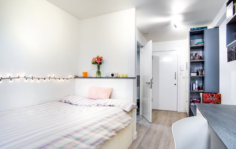 Cluster Ensuite, The Recording Rooms, 495-505 Bristol Road, Selly Oak, Birmingham - Image 1