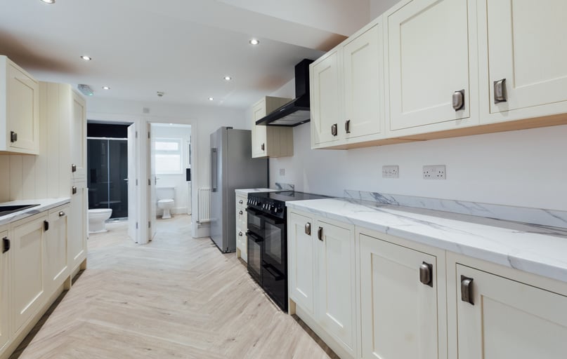 Newland Avenue, Newland, Hull - Image 1