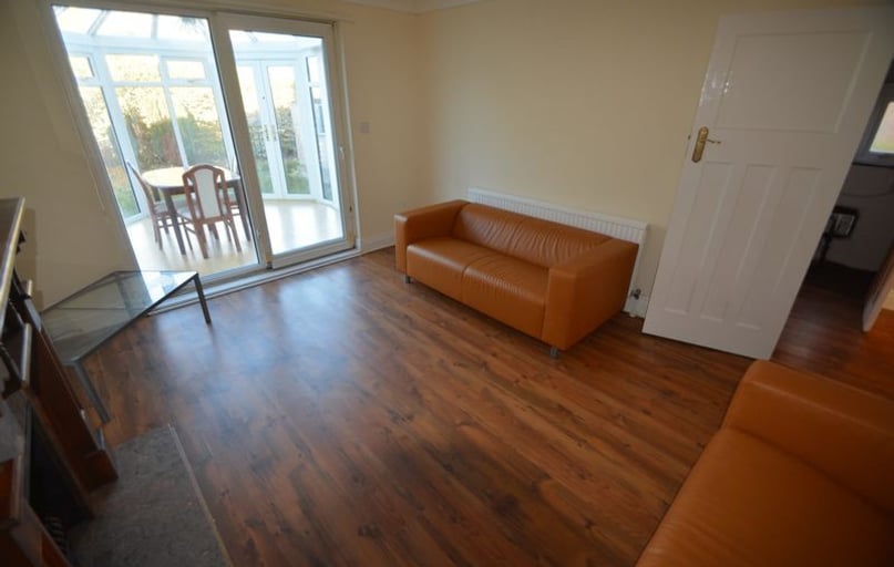 St. Annes Road, Headingley, Leeds - Image 1