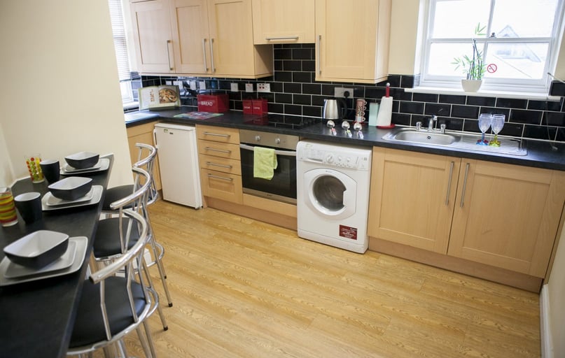 George House, Lower North Street, City Centre, Exeter - Image 1