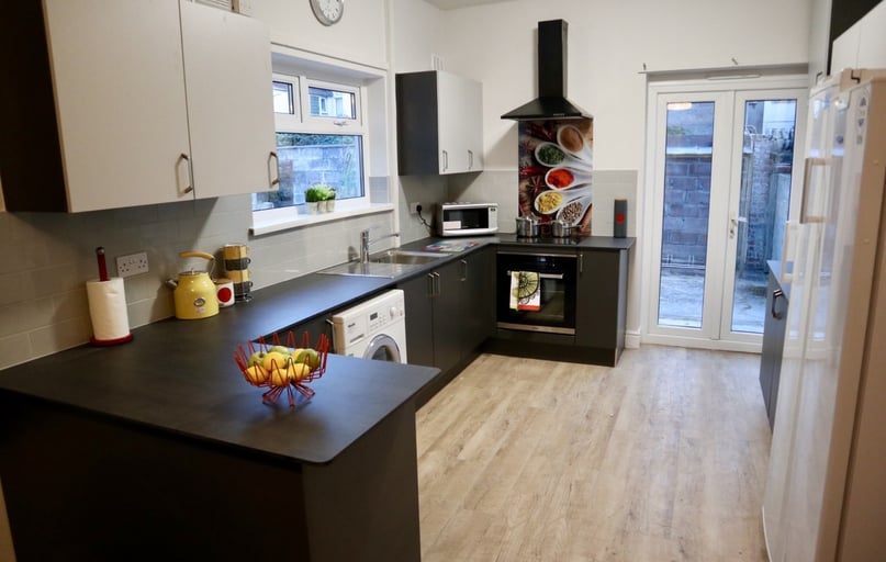 Newfoundland Road, Heath, Gabalfa, Cardiff - Image 1