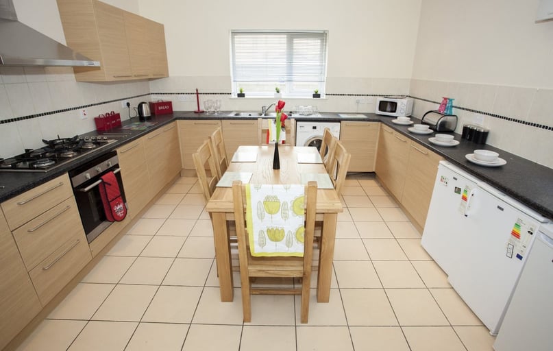Brynmill Crescent, Brynmill, Brynmill, Swansea - Image 1