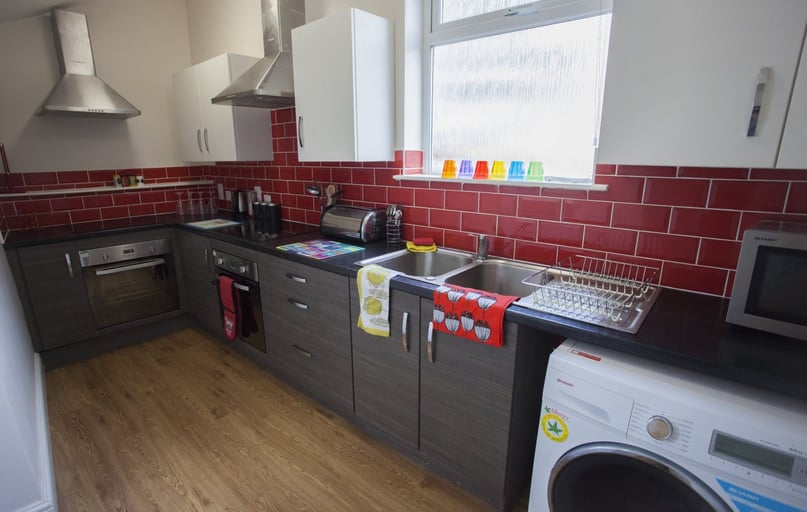 Bryn Road, Brynmill, Brynmill, Swansea - Image 1
