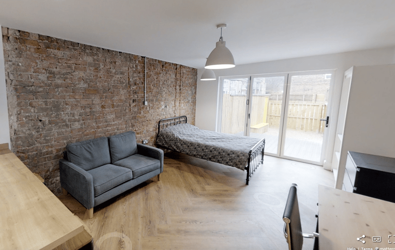 Beverley Road, Newland, Hull - Image 1