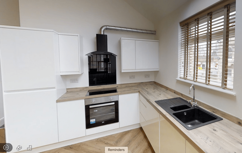 Beverley Road, Newland, Hull - Image 1