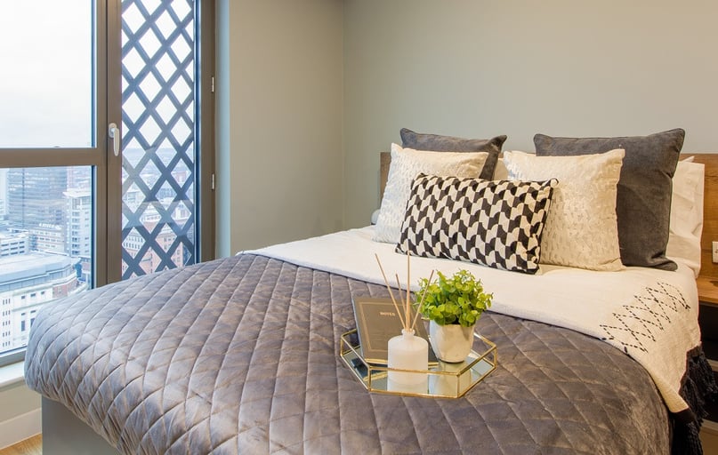 Penthouse 1 Bed Accessible Apartment, Symons House, Belgrave Street, Burley Park, Leeds - Image 1