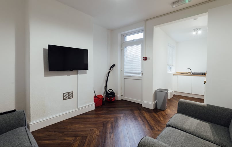 Oxford Street, City Centre, Loughborough - Image 1