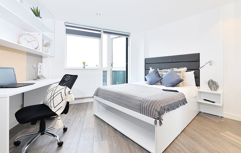 Super Deluxe Double Studio, Miura, 33 Curzon Street, City Centre, Nottingham - Image 1