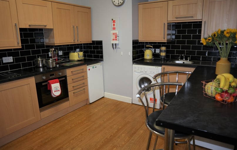 George House, Lower North Street, City Centre, Exeter - Image 1