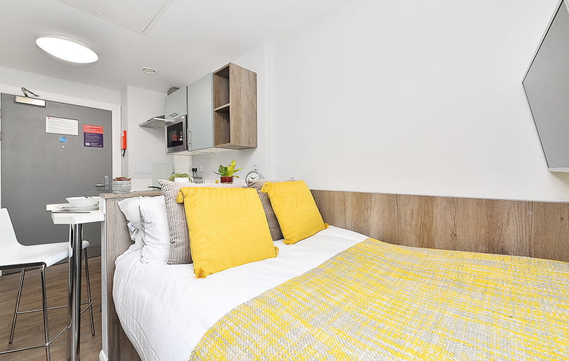 Bronze Studio, The Mill House, 400 Gorgie Road, Gorgie, Edinburgh - Image 1