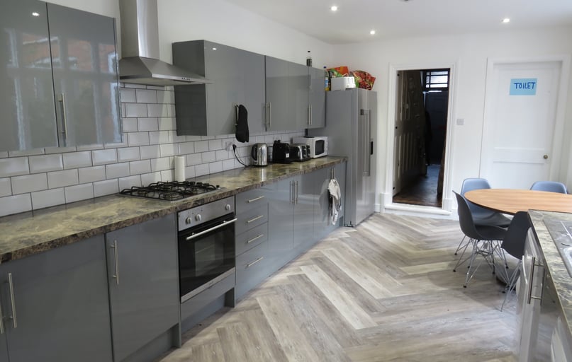 Radmoor Road, City Centre, Loughborough - Image 1