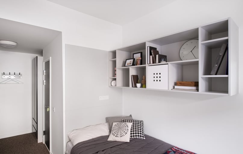 Deluxe Ensuite (Clifton House), Clifton and Stewart House, 1 Clifton Place, City Centre, Glasgow - Image 1