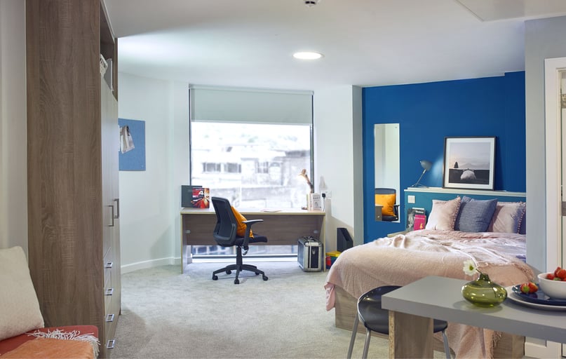 Premium Plus Studio, Nurtur House, 70 Allen Street, City Centre, Sheffield - Image 1