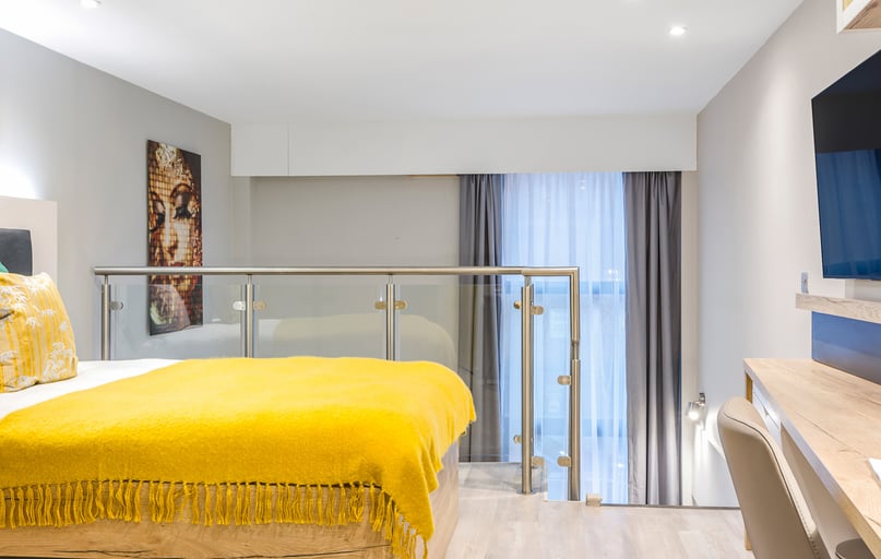 Grande - Duplex, Iconinc, Gravity, Beaumont Fee, City Centre, Lincoln - Image 1