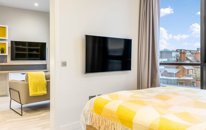 Grande Apartment, Iconinc, Gravity, Beaumont Fee, City Centre, Lincoln - Image 1