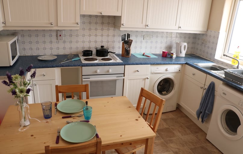 Newland Street West, West End, Lincoln - Image 1