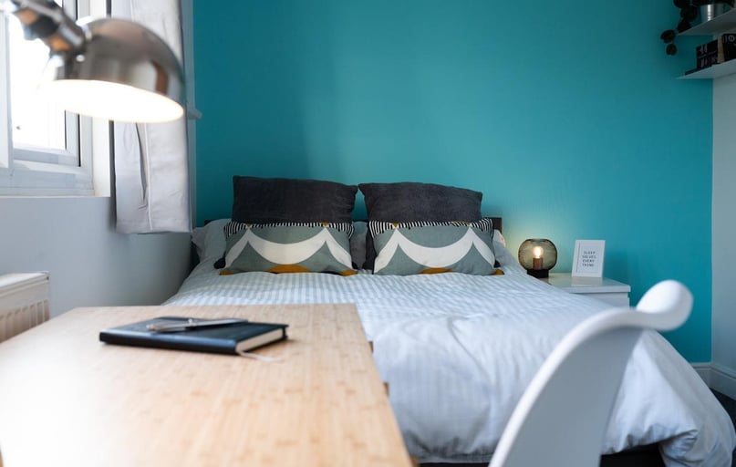 Salisbury Street, Beeston, Nottingham - Image 1